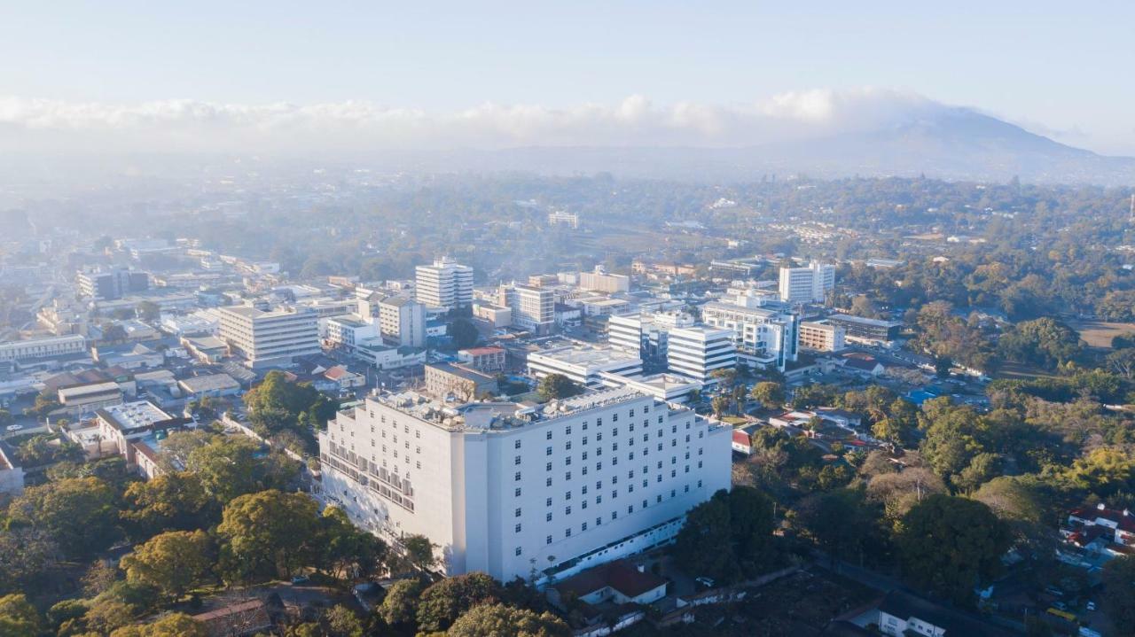 Amaryllis Hotel Μπλαντάιρ Εξωτερικό φωτογραφία